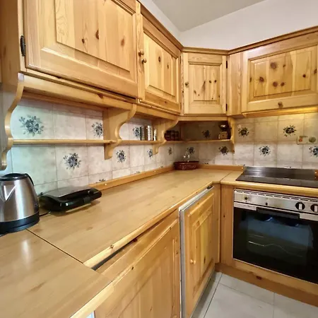 Cozy Flat In Amazing Location コルティーナ・ダンペッツォ